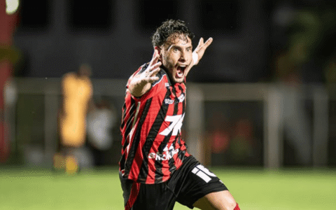 Imagem do artigo Vitória vence, assume vice-liderança e ganha fôlego no Baianão
