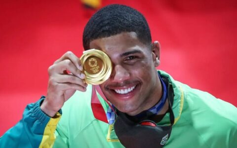 Imagem do artigo Boxeador baiano pede campanha contra mulheres no As Muquiranas