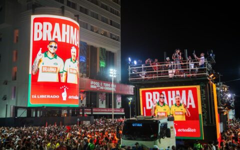 Imagem do artigo Ancelotti no Farol da Barra? Léo Santana revela presença do técnico no Carnaval