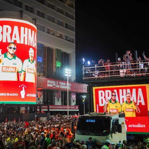 Imagem do artigo Ancelotti no Farol da Barra? Léo Santana revela presença do técnico no Carnaval
