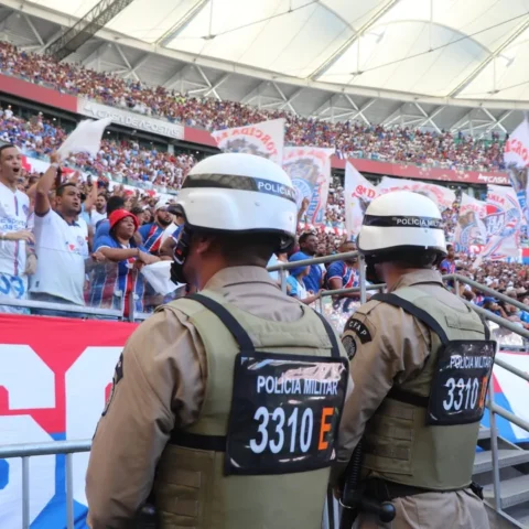 Imagem do artigo Torcedor do O’Higgins é preso por gesto racista na Fonte Nova durante eliminação do Bahia