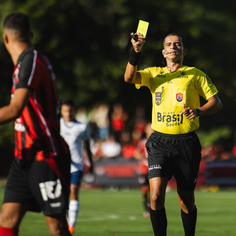 Imagem do artigo Árbitro de Copa do Mundo no Ba-Vi? FBF define arbitragem para final do Baianão