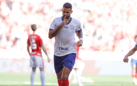 Imagem do artigo Bahia vence o Inter no Beira-Rio, segue invicto no Brasileirão e entra no G-3