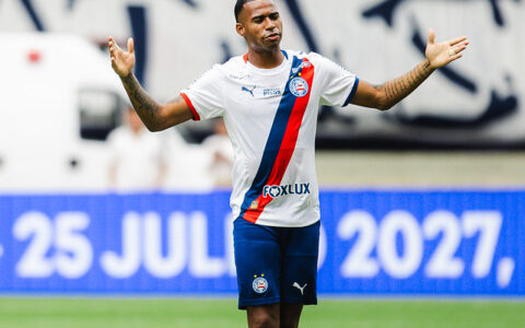 Imagem do artigo Bahia sai na frente, perde pênalti e sofre virada dura do Remo
