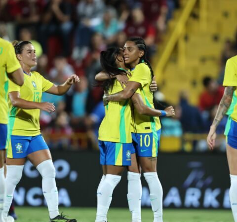 Imagem do artigo Lula propõe isenção de ISS para serviços ligados à Copa do Mundo Feminina de 2027