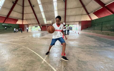 Imagem do artigo Programa Esporte 360 em Lauro de Freitas beneficia cerca de 120 alunos e anuncia expansão