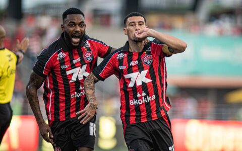 Imagem do artigo Vitória segura pressão e bate o CRB fora de casa pela Copa do Nordeste