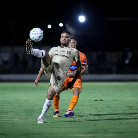 Imagem do artigo Jacuipense encara finalista do Paulistão e tenta seguir fazendo história na Copa do Brasil