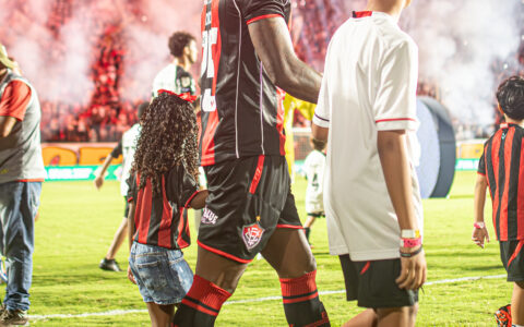 Imagem do artigo R$ 1 milhão por 90 minutos? Escalação do Vitória pode custar uma fortuna