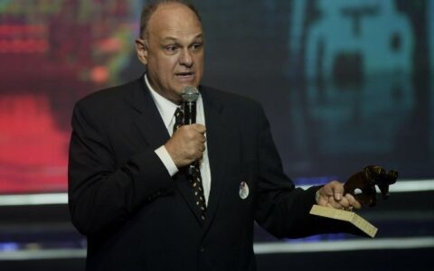 Imagem do artigo Morre Oscar Schmidt, lenda do basquete brasileiro