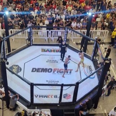 Imagem do artigo Shopping vira arena de MMA: Demo Fight chega com 12 lutas gratuitas em Lauro de Freitas