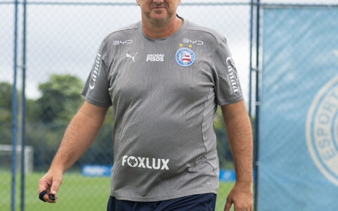 Imagem do artigo Mistério? Rogério Ceni não viaja com o Bahia para decisão contra o Coritiba