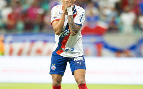 Imagem do artigo De virada, Bahia perde para o Cruzeiro na Fonte Nova