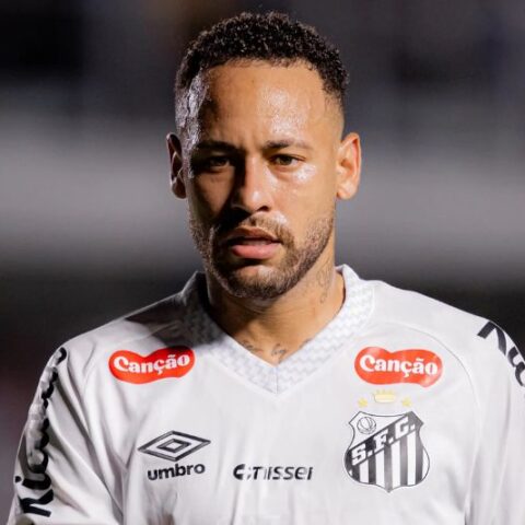 Imagem do artigo Santos se pronuncia após CBF confirmar lesão muscular de Neymar