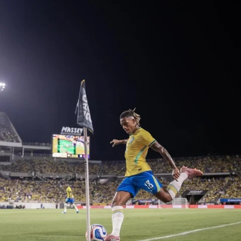 Imagem do artigo Convocado para a Copa, baiano é afastado após pedir para não jogar