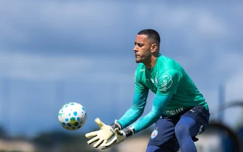 Imagem do artigo Bahia confirma grave lesão de Léo Vieira e perde goleiro por tempo indeterminado