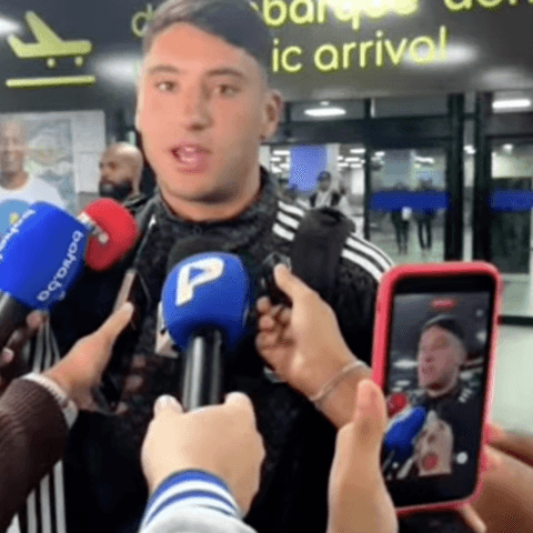 Imagem do artigo Contratação de R$ 56 milhões desembarca em Salvador e manda primeiro recado à torcida do Bahia