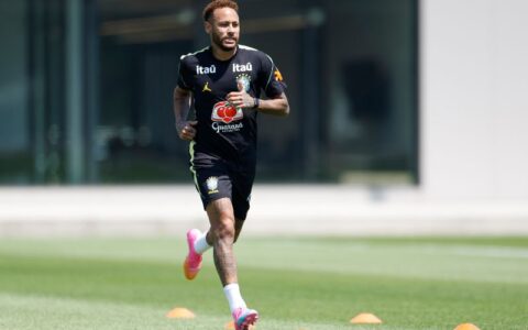 Imagem do artigo Neymar não viajará com a delegação brasileira para jogo contra o Haiti