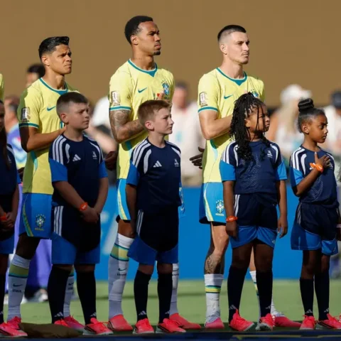 Imagem do artigo Brasil em campo! Veja onde assistir aos jogos da Copa do Mundo nesta sexta-feira (19)
