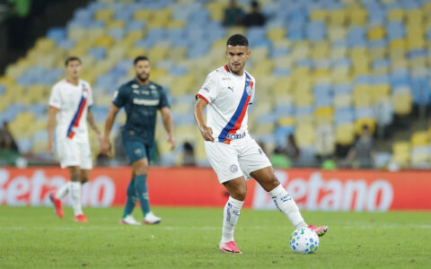 Imagem do artigo Bahia resiste à pressão, segura o Fluminense e segue no G-5 do Brasileirão