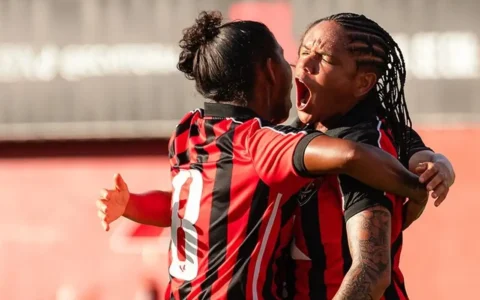 Imagem do artigo Vitória vence o Botafogo, deixa a lanterna e ganha fôlego na luta contra o rebaixamento
