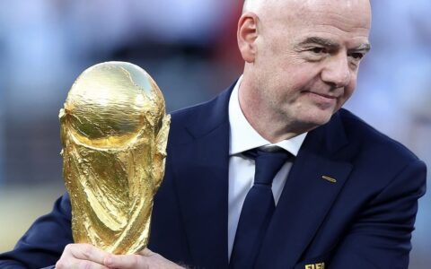 Imagem do artigo Crise na Fifa: assessor de Infantino renuncia em protesto contra plano para Copa do Mundo