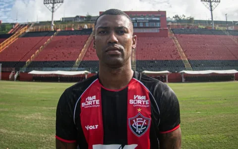Imagem do artigo Walace desfalca o Vitória contra o Athletico após problema familiar