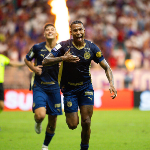 Imagem do artigo Bahia bate o Remo, mantém série invicta e assume o G4 do Brasileirão