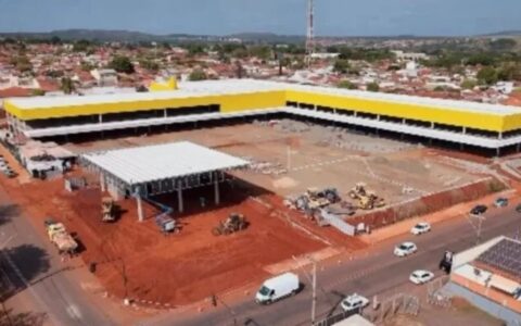 Imagem do artigo Estádio histórico é demolido para construção de supermercado