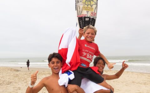 Imagem do artigo Promessa do surf baiano garante nota mais alta da final e conquista título brasileiro sub-12 em Santa Catarina